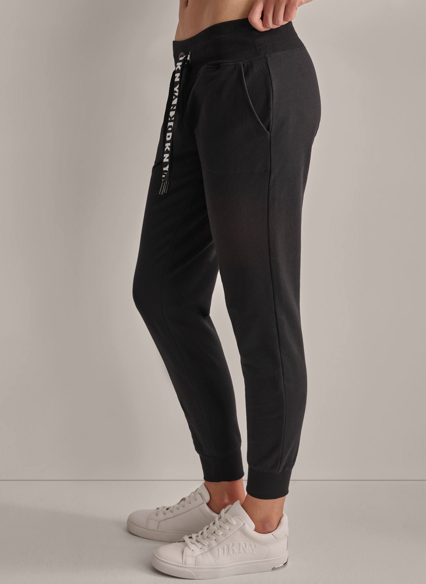 Two-Tone Drawcord Jogger Pants for Casual Wear