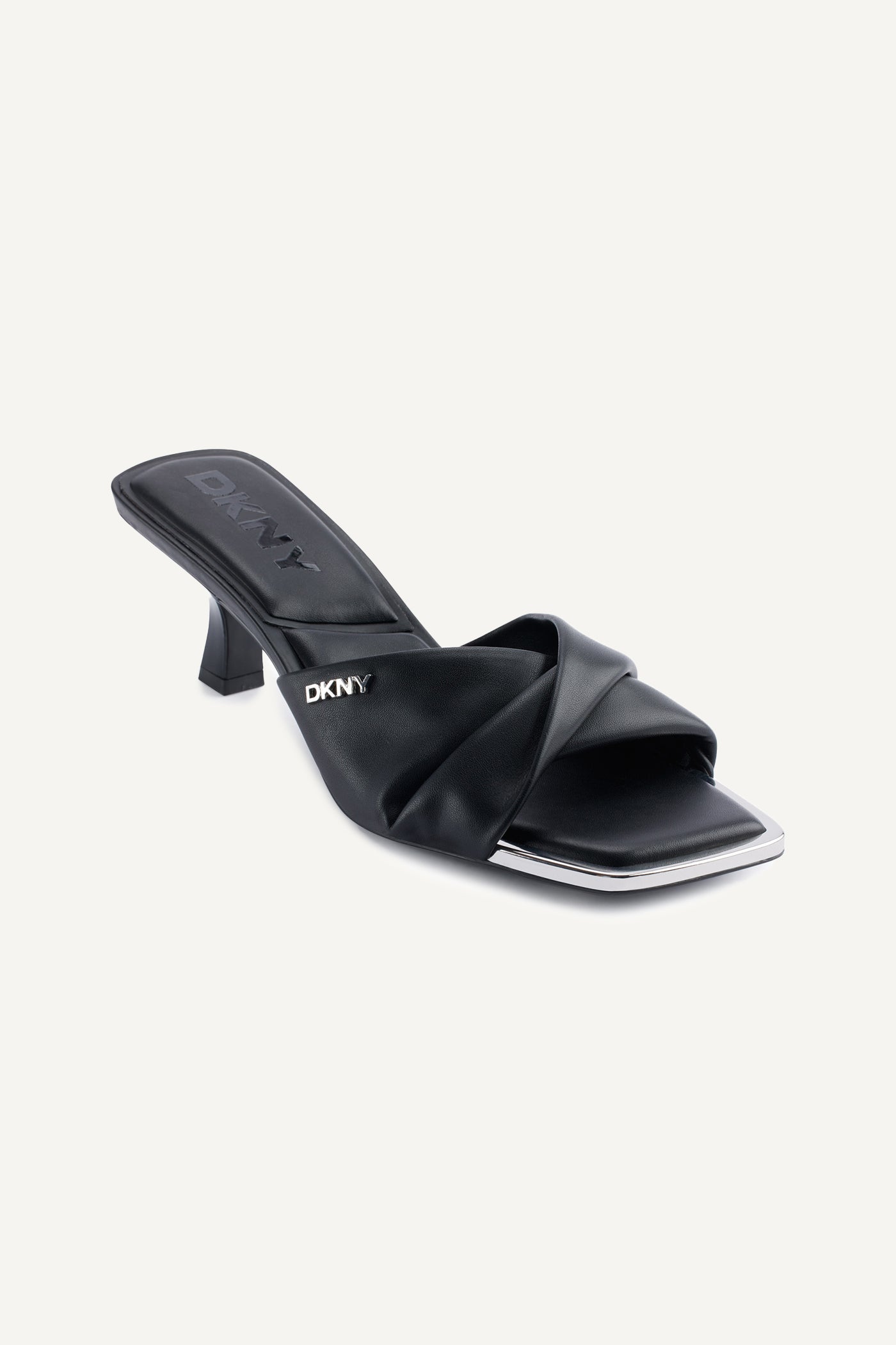 Jolaine Twist - Stylish & Comfortable
