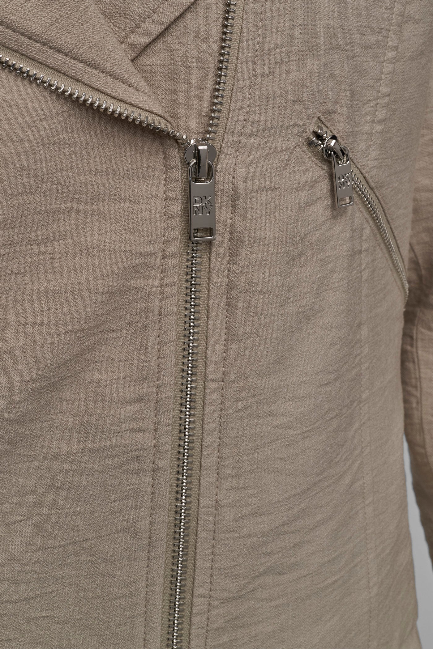 Crinkle Zipper Jacket for Stylish Layering